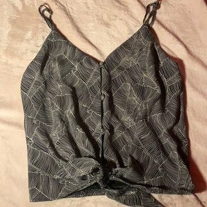 Patterned tank. Size small. Loose & comfortable